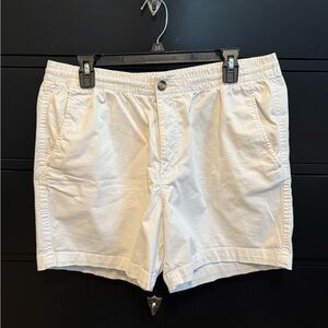 Crown & Ivy White Flat Front Shorts